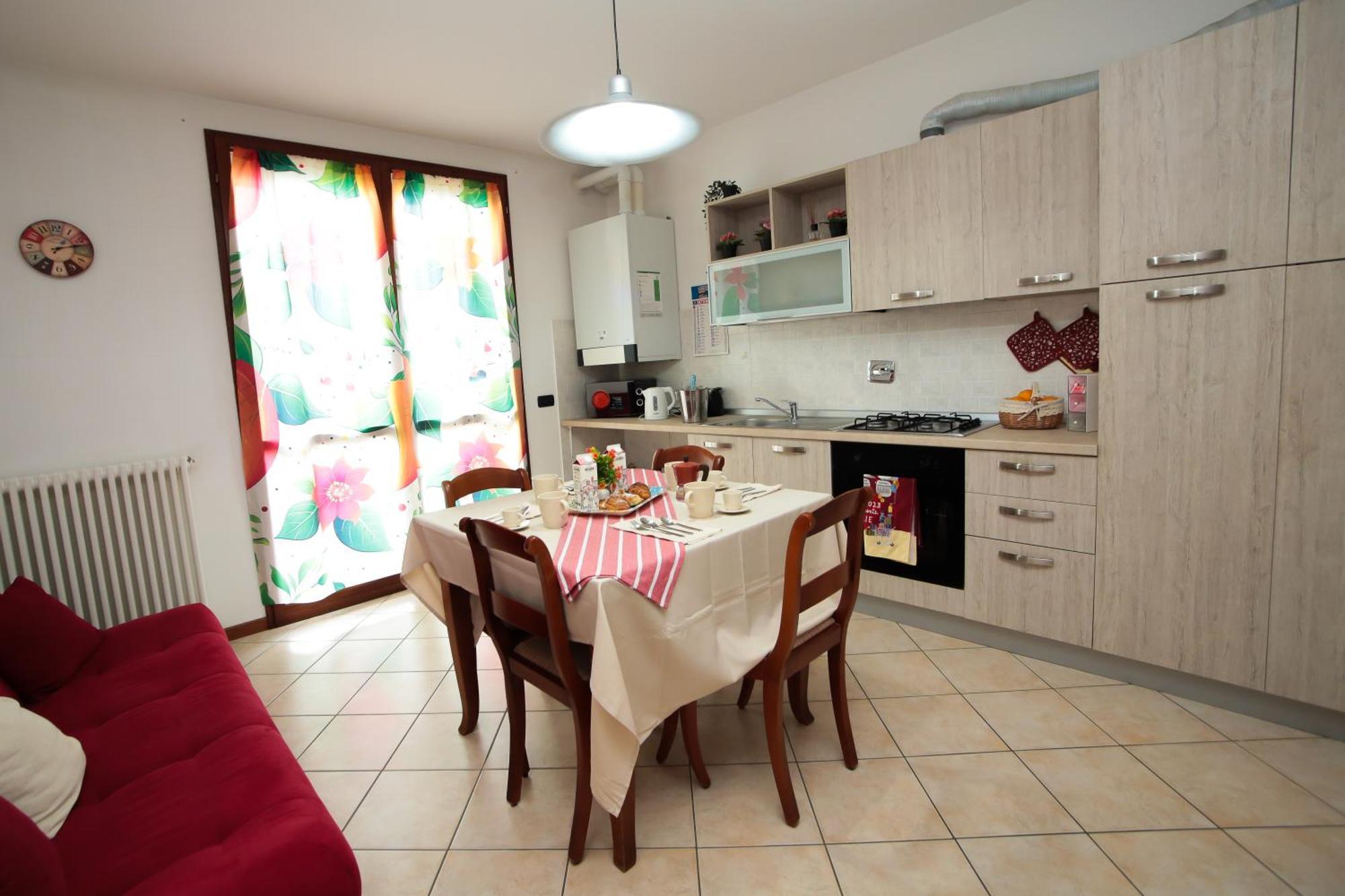 Guest House Onde Chiare 레조넬에밀리아 외부 사진