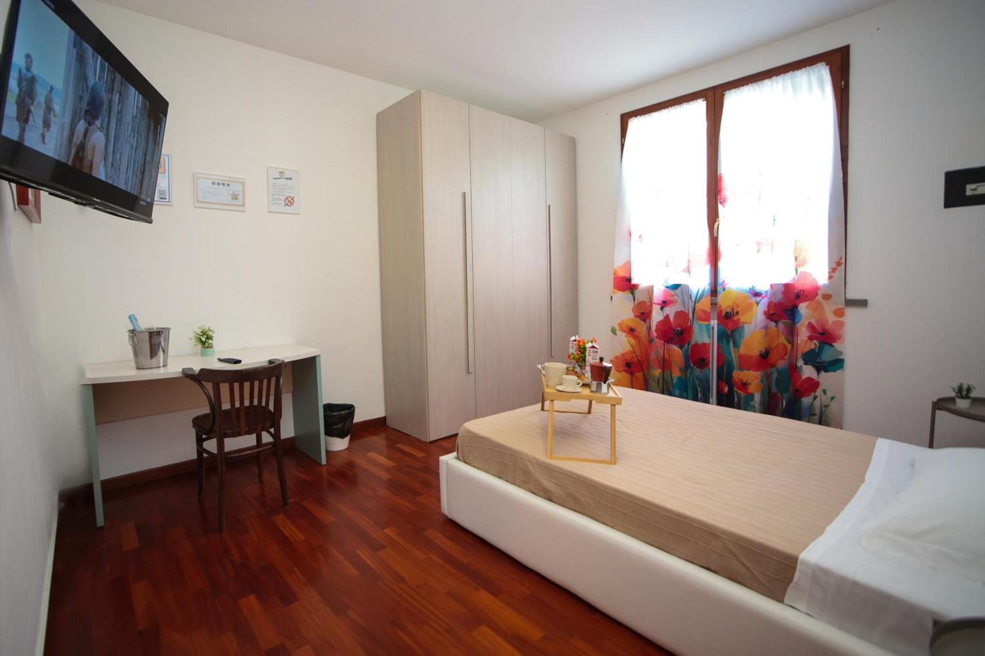 Guest House Onde Chiare 레조넬에밀리아 외부 사진