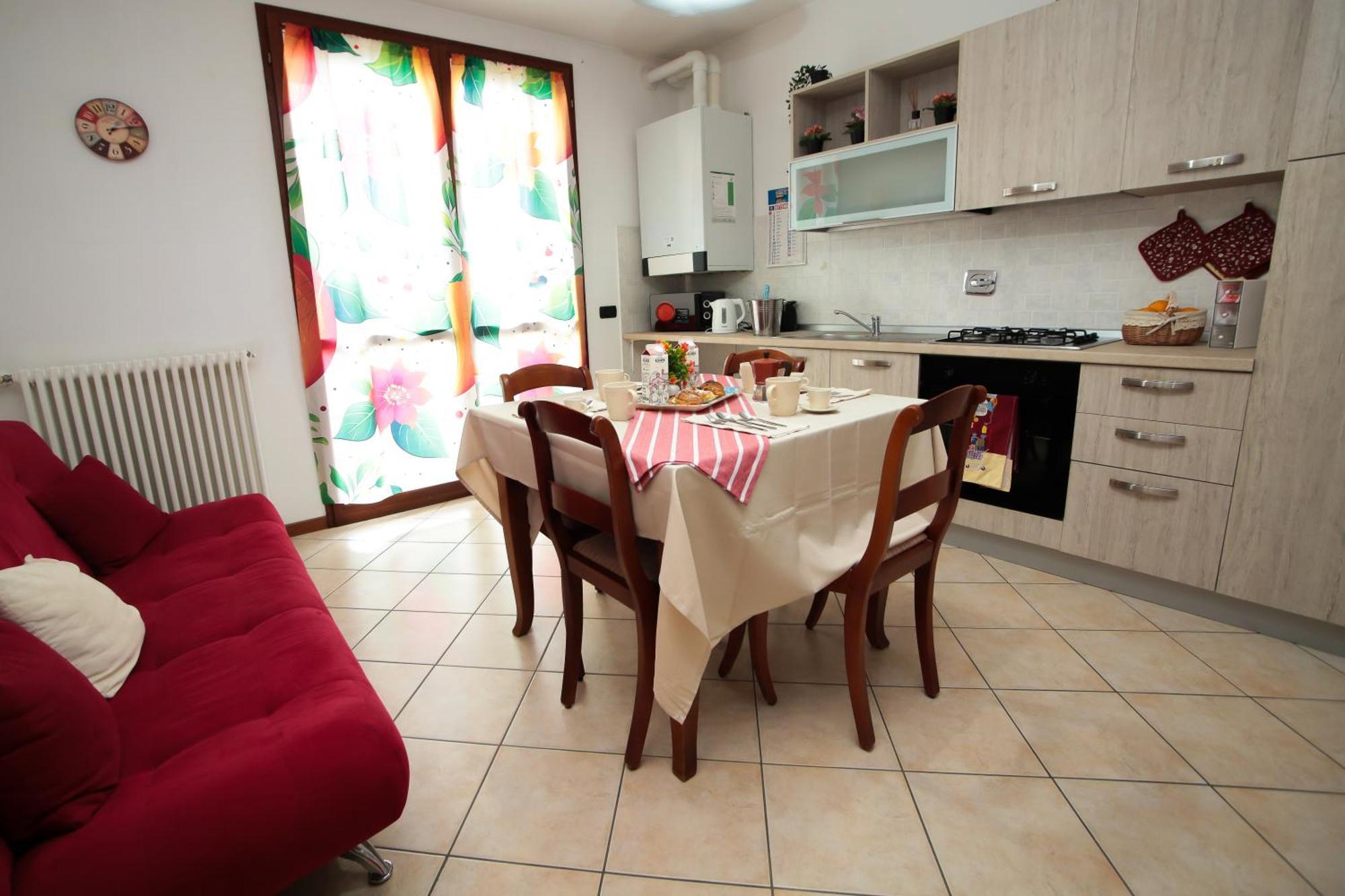 Guest House Onde Chiare 레조넬에밀리아 외부 사진